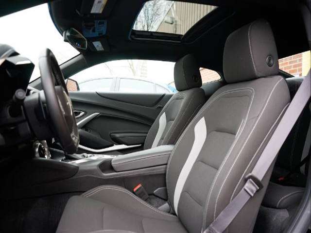 2017 Chevrolet Camaro LT 2dr Coupe W/1lt